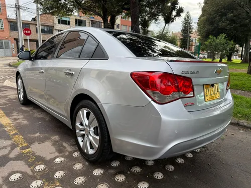 Chevrolet Cruze 1.8 Lt At