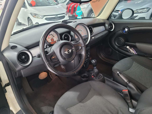Mini One One 1.6 (Aut)