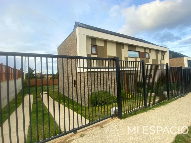 Imagen 2 de 20 de Casa Concepto Impasivhaus