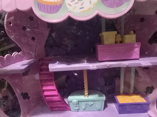 Cosmic Candy Shop Escenario 2 En 1 Hatchimals Colleggtibles
