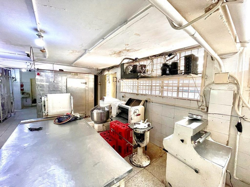 Imagen 3 de 7 de Prestigiosa Panadería De Mas De 30 Años En Venta! C-6173043