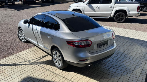 Renault Fluence 2.0 Privilège X-tronic Hi-flex 4p