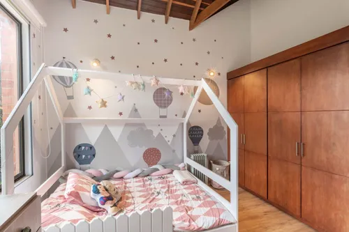 Casa En Venta En Canelon. Cod V15829