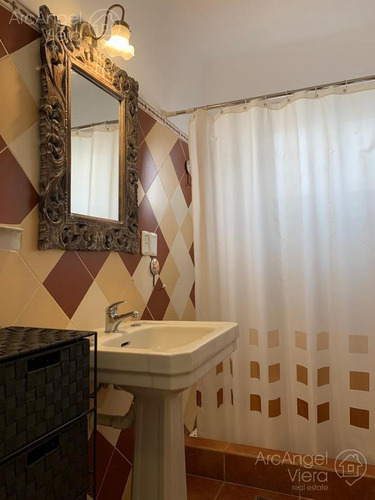 Preciosa Casa En Península Con Piscina Y 4 Dormitorios