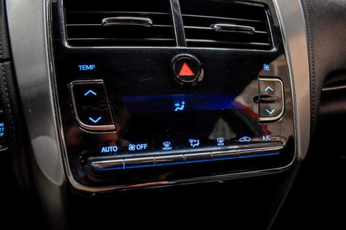 Imagem 5 de 15 de Toyota Yaris 1.3 Xl Plus Aut
