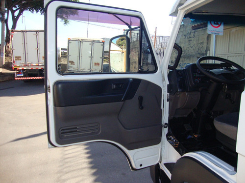 Imagem 11 de 15 de Volks 10.160 Ano 2013 Bau Refrigerado -18