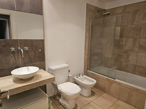 Venta Departamento 3 Ambientes Con Cochera Adrogue