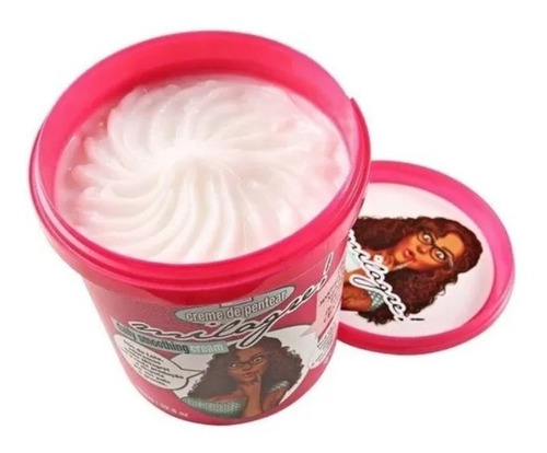Imagem 2 de 3 de Lola Milagre Creme De Pentear 450g