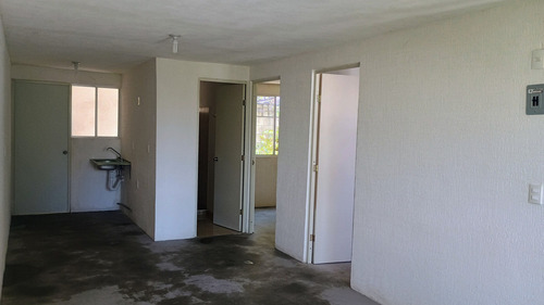 Departamento En Venta-jardin De Petunia, Jardines De Castalias, Rancheria Buenavista, Zumpango, Edomex (30659536988)