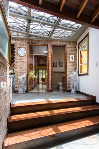 Casa En Venta En Loma Del Escobero. Cod V1148