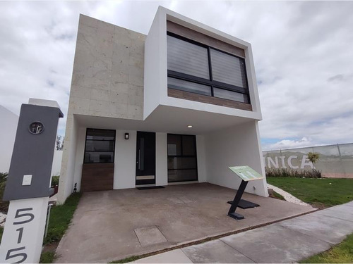 Imagen 1 de 12 de Casa Sola En Venta Bosque Sereno