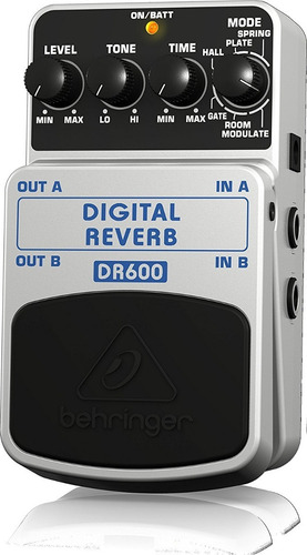 Pedal de efeito Behringer Digital Reverb DR600 cinza