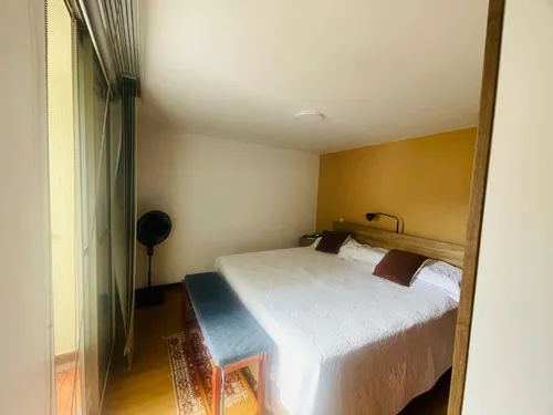 Vendo Apartamento En La Parte Baja De La Loma De Los Bernal Con Linda Vista