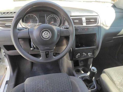 Volkswagen Crossfox 1.6 Mi Flex 8v 4p Manual