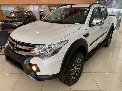 Imagem 2 de 13 de Mitsubishi L200 Triton 2.4 16v Turbo Diesel Outdoor Hpe Cd