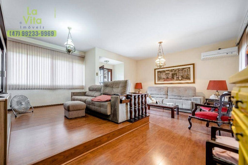 Imagem 17 de 30 de Residência Com 03 Dormitórios(01 Suíte), Para Venda. Apenas R$ 950.000,00 Excelente Localização No Bairro Vila Nova! - Ca0712
