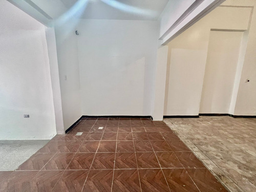 Imagen 6 de 10 de Alquiler | Local Comercial | Rioja 1era Cuadra, Barrio Sur - Smt