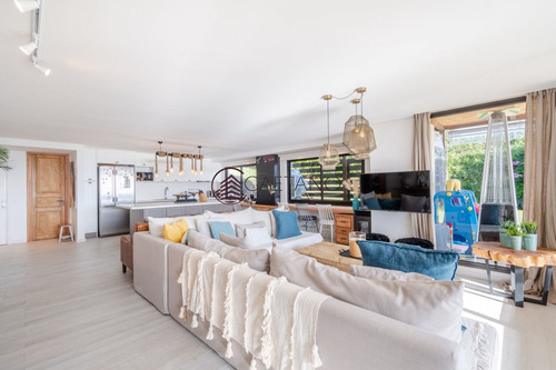 Imagen 6 de 30 de Venta De Exclusivo Departamento De Tres Dormitorios Completamente Reformado En Quartier Punta Ballena - Punta Ballena Punta Ballena