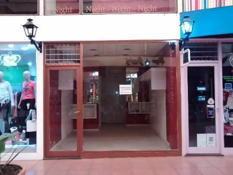 Imagen 4 de 11 de Local En Venta En Lanus Este