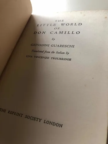 The Little Word Of Don Camilo Govanni Guareschi (Usado)