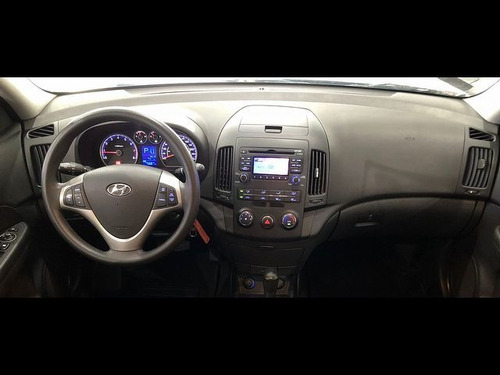 Imagem 4 de 8 de Hyundai I30 2.0 Mpfi Gls 16v 2012