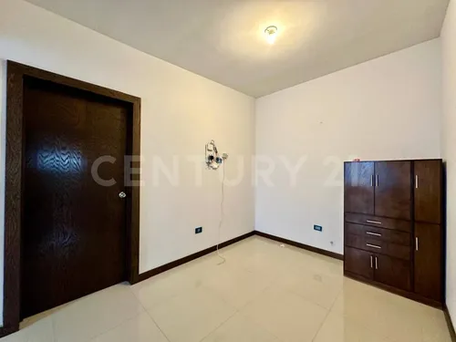 Casa En Renta Fracc. Calzada Del Bosque, Chihuahua
