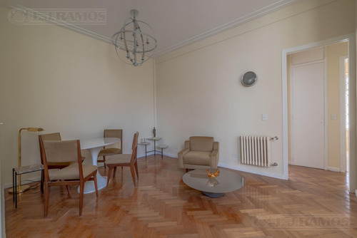 3 Ambientes - Impecable- Recoleta - Toilette - Super Luminoso