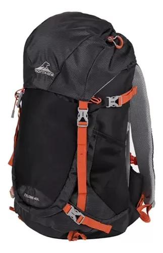 Mochila de viajero sale