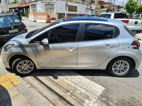 Peugeot 208 Automático Teto Panorâmico 2018