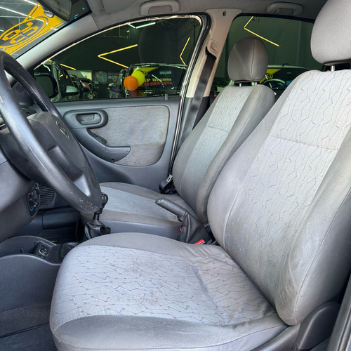 Chevrolet Corsa Sedan Corsa Sedan Maxx 1.8 (Flex)
