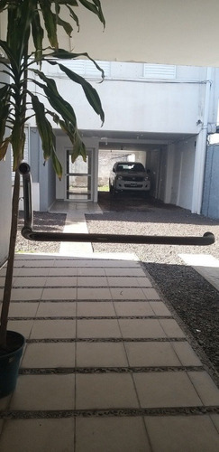 Edificio En Venta Zona Unne, Renta Garantizada!