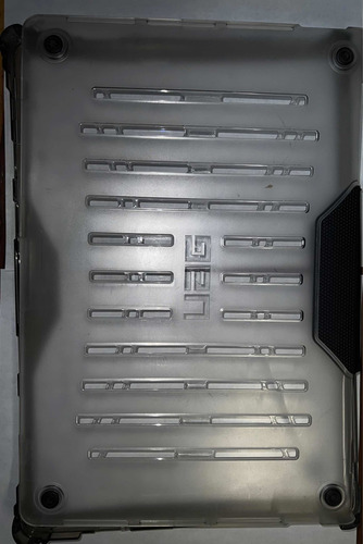 Uag Protector Mac Book Pro 16 Pulgadas (Usado)