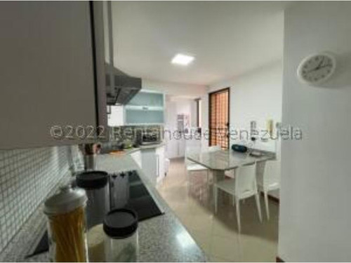#24-23759 Elegante Apartamento En Cerro Verde
