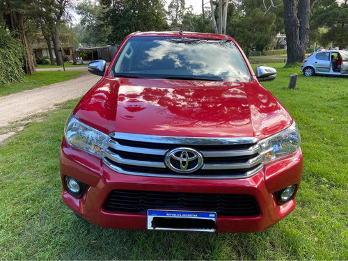 Toyota Hilux 2.8 Cd Srv 177cv 4x4 At 2018