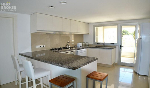 Imagen 5 de 28 de Brava Biarritz. Playa Brava. Punta Del Este. Apartamento A La Venta 3 Dormitorios En Suite. - Punta Del Este Brava