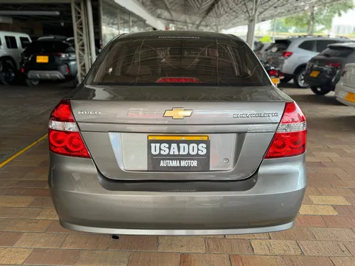 Chevrolet Aveo Emotion Mt