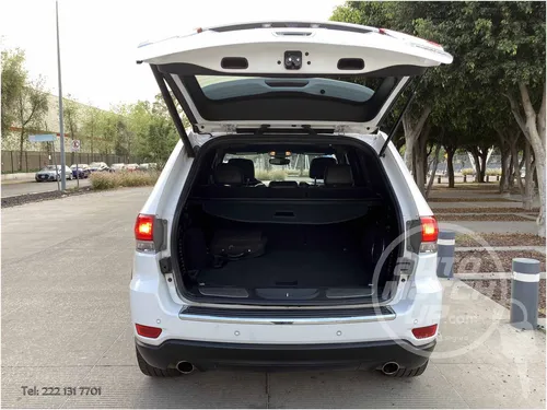 Jeep Grand Cherokee 3.6 Limited Lujo 4X2 At