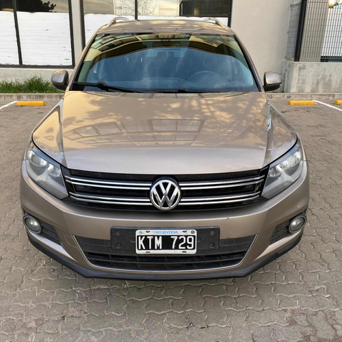 Volkswagen Tiguan 2.0 Sport & Style Tsi 200cv 2012