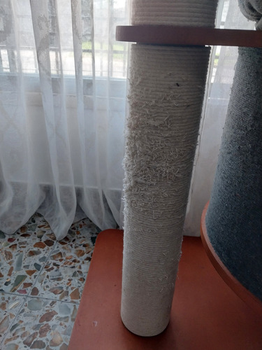 Rascador Totem Gato 3 Pisos - Usado Gris
