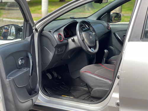 Renault Stepway 1.6 Trek Intens