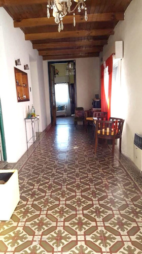 Ph Al Frente 5 Ambientes Con Patio Moreno Centro