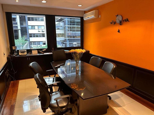 Oficina En Alquiler - 4 Oficinas 2 Baños - San Nicolás