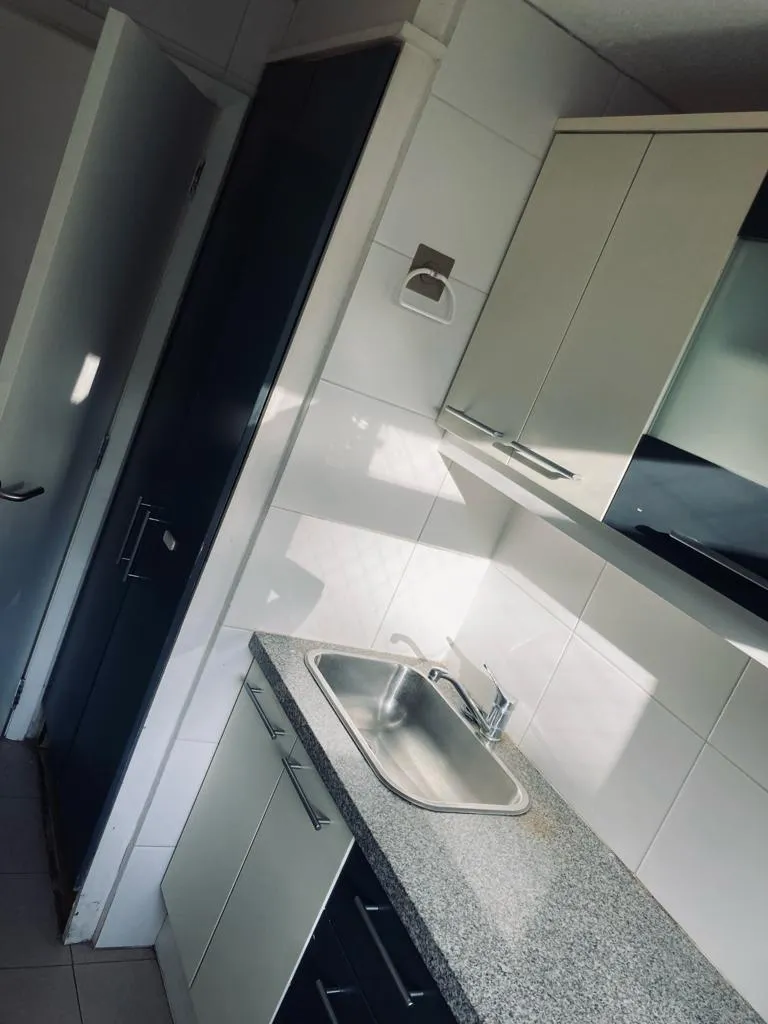 Alquiler Apartamento 1 Dormitorio, Pocitos, A Dos Cuadras De La Rambla · Foto 4