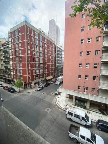 Imagen 25 de 27 de Venta, 1 Amb A La Calle, Oportunidad.