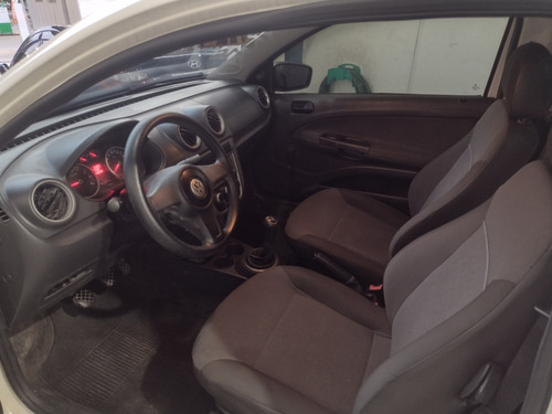 Volkswagen Saveiro 1.6 Cab. Simples Total Flex 2p