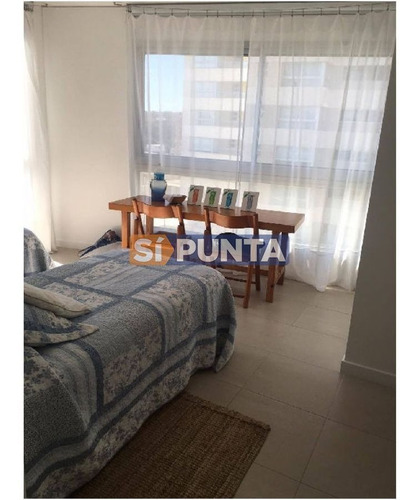 Imagen 16 de 30 de Alquiler De 3 Dormitorios En Le Parc Punta Del Este
