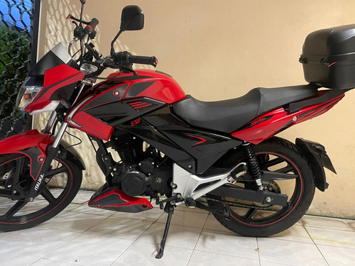 Ft250ts Color Rojo Con Negro.