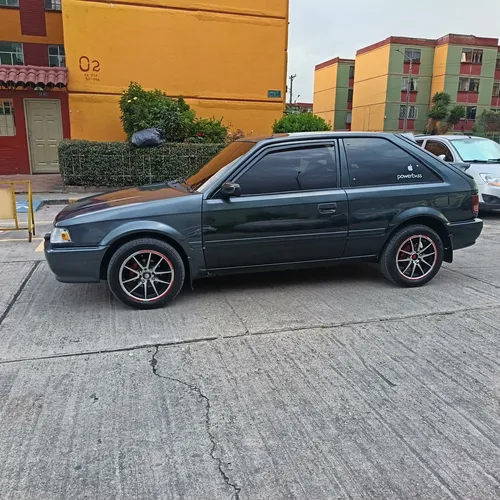 Mazda 323 1.3 He
