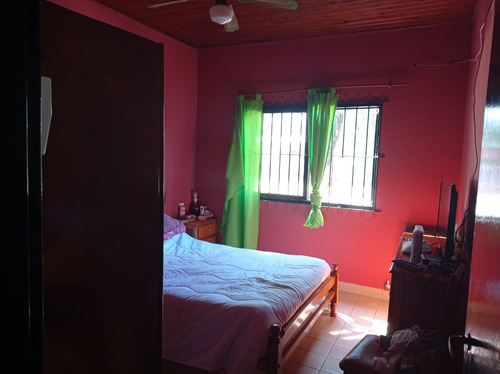 Casa En Venta - 2 Dormitorios 1 Baño - 1.000mts2 - Melchor Romero, La Plata