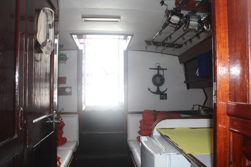 Imagen 10 de 14 de Vendo Excelente Yate Laguna 32'